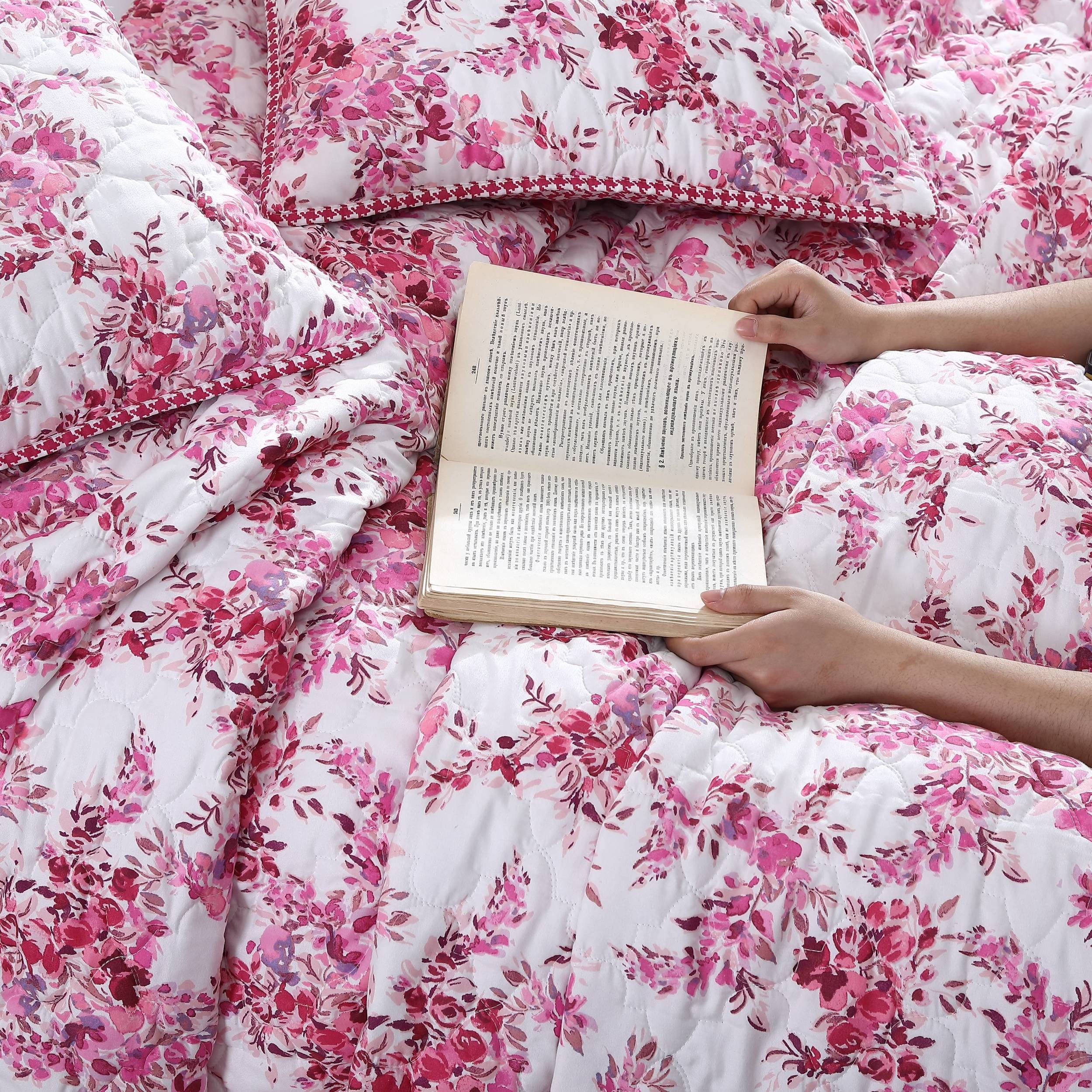 Vinmora™ Betsey Johnson Floral Vineyard Pink Reversible Full/Queen Quilt - Premium Comforter Set by Vinmora™