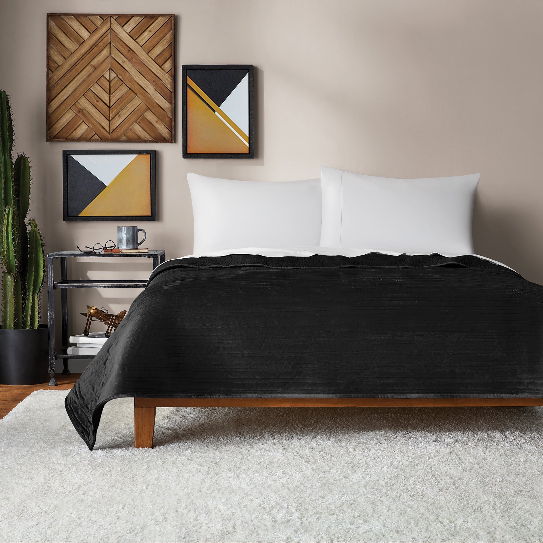 Vinmora™ Soft Velvet Quilt, Full/Queen, Rich Black, Soft & - Premium Comforter Set by Vinmora™