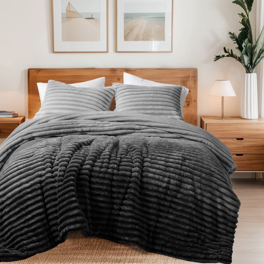 Vinmora™ Regency Heights King/Cal King Fluffy Ribbed Plush Comforter - Premium Comforter Set by Vinmora™