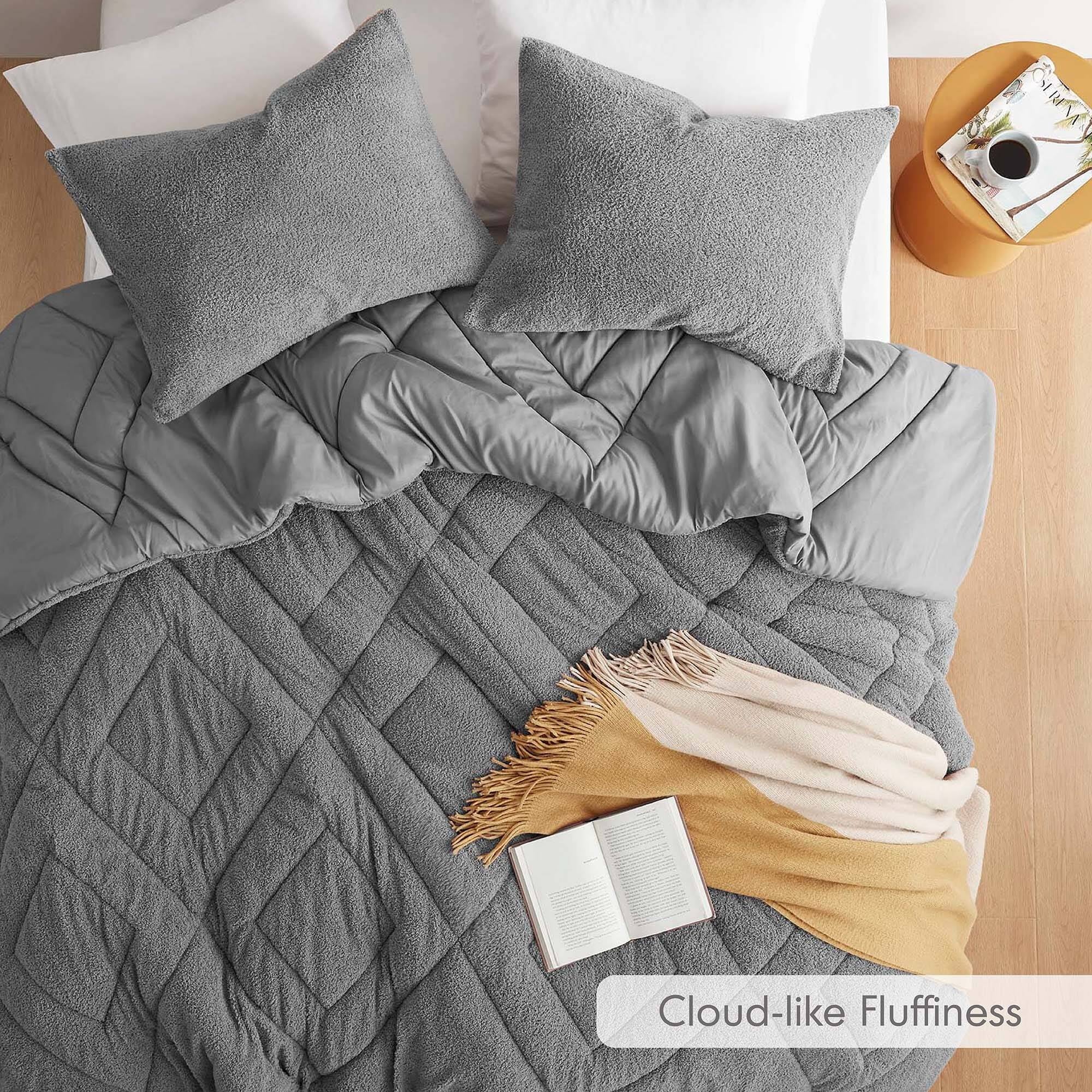Vinmora™ Regency Heights Twin/Twin XL Quilted Plush Comforter Set - Premium Comforter Set by Vinmora™