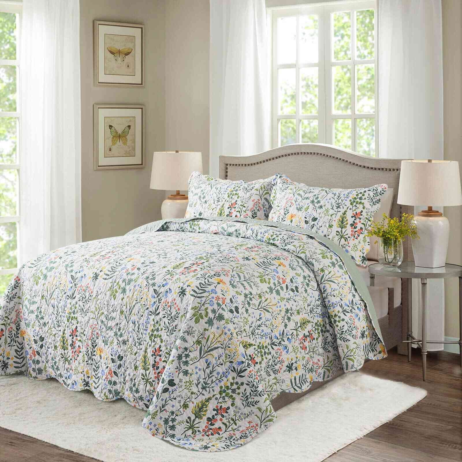 Vinmora™ WannaToo Quilt Collection Microfiber Floral Bedding Set Green - Premium Comforter Set by Vinmora™